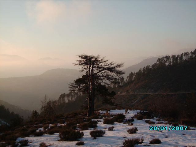 Col de Braus sur un tapis de neige